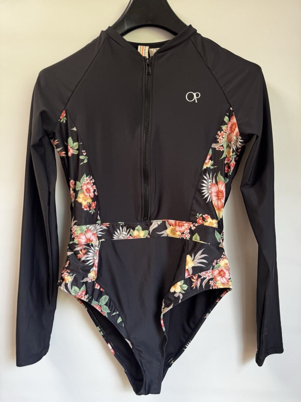 Ocean Pacific Women’s XL Floral Long Sleeve One Piece Swimsuit